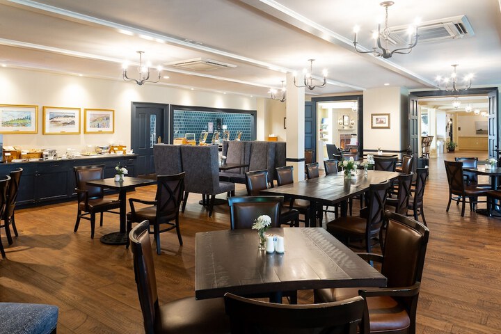 The Groton Inn