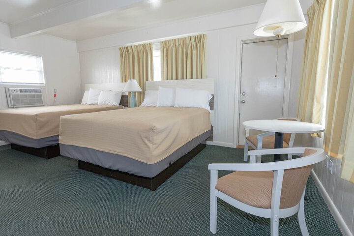 Room 26 of 32