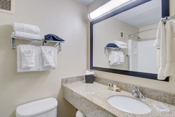 Room 15 of 41