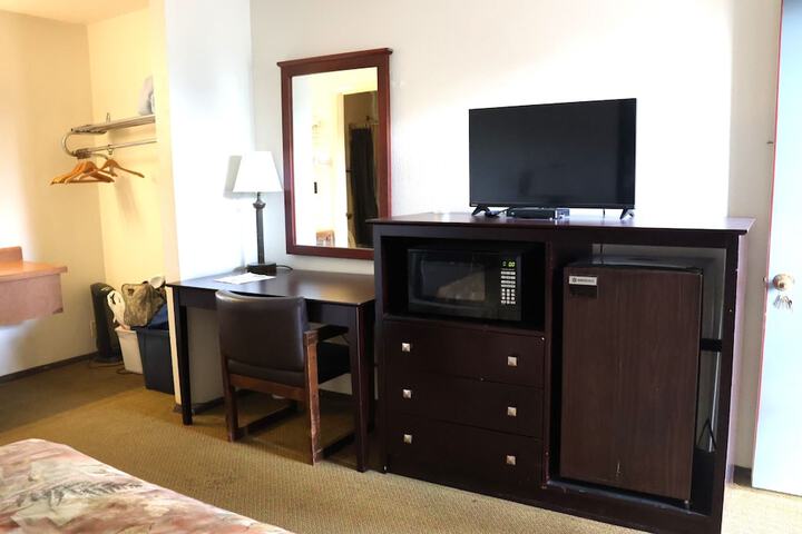 Room 26 of 42