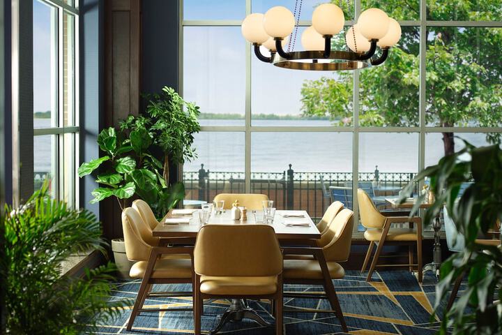 Sheraton Erie Bayfront Hotel