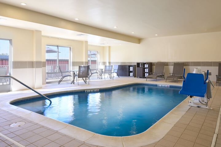 Pool 4 of 35