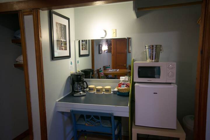 Room 155 of 236
