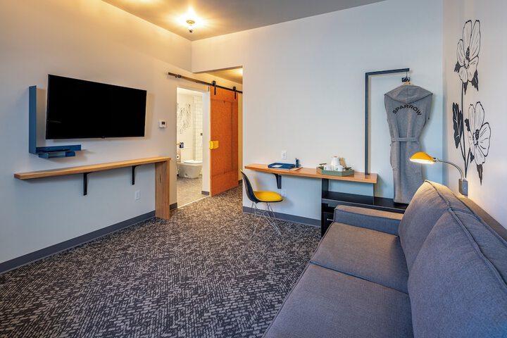 Room 16 of 55