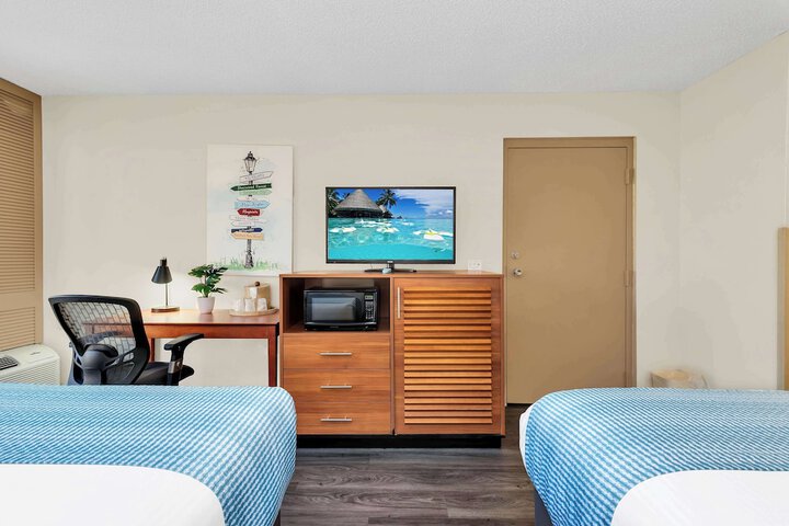 Room 14 of 50
