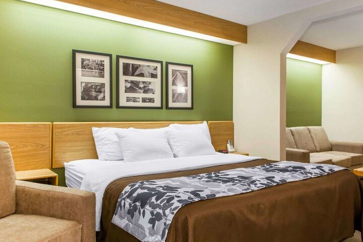 Room 19 of 31