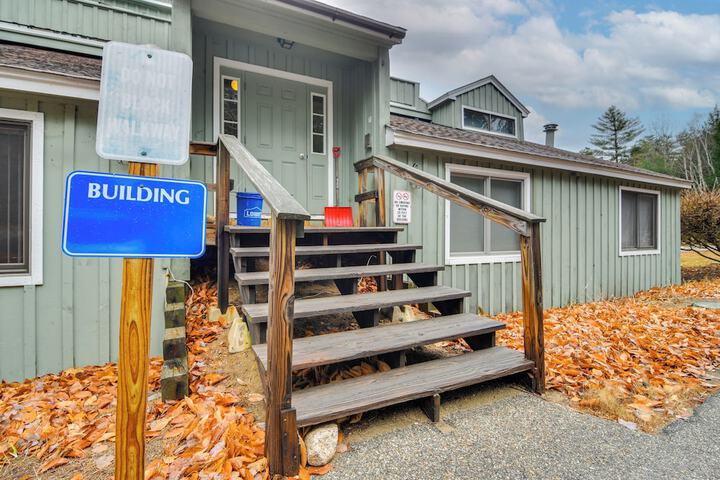 Cozy Bartlett Condo w / Deck & Resort Amenities!