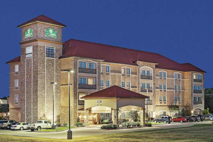 Hotel 2 of 47