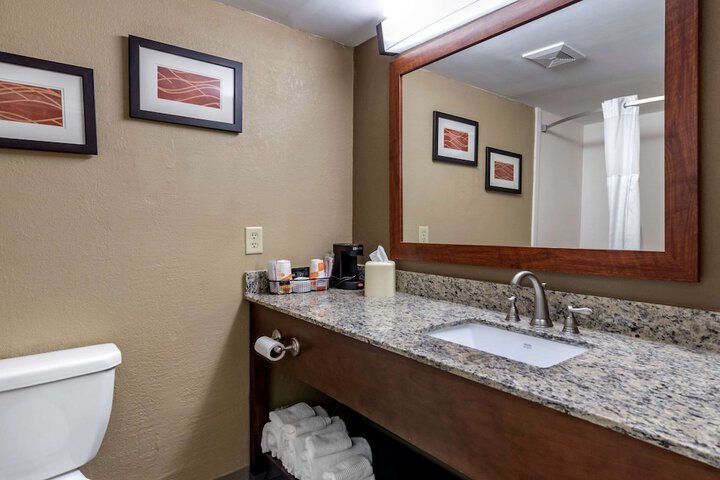 Room 19 of 25