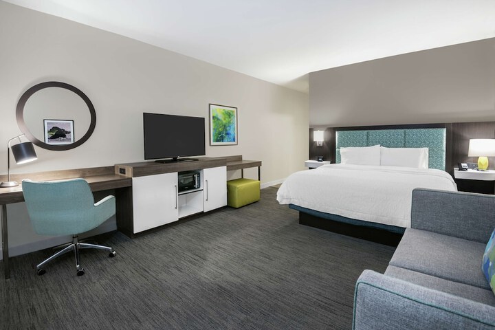 Hampton Inn & Suites by Hilton Portland Corpus Christi