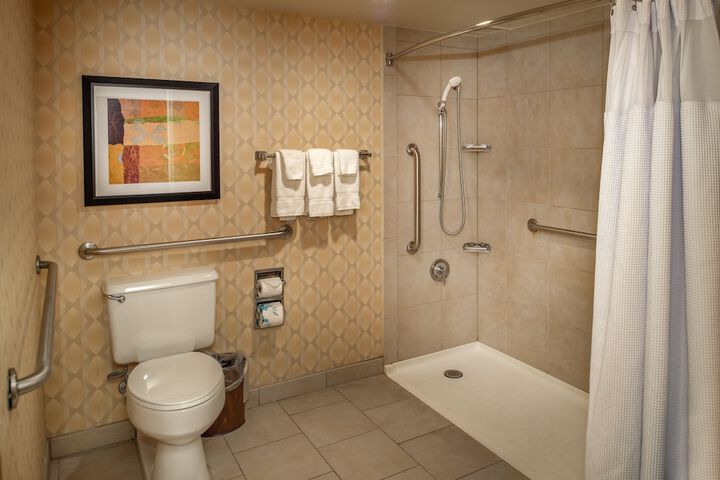 Crowne Plaza St. Louis Airport by IHG