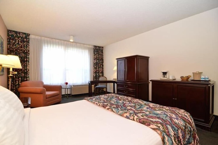 Room 29 of 46