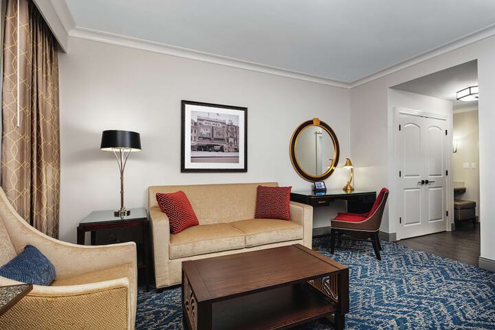 Room 44 of 83