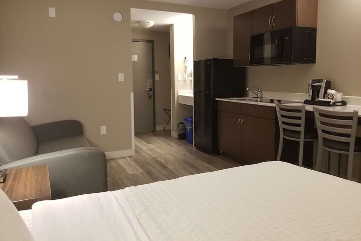 Room 42 of 53