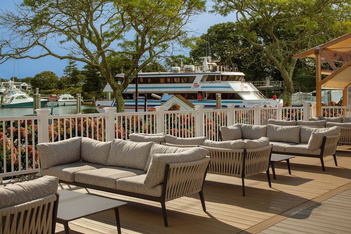 Hyannis Harbor Hotel