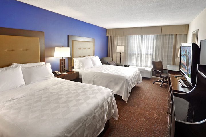 Room 18 of 29