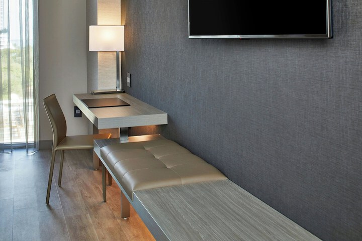 Room 31 of 75