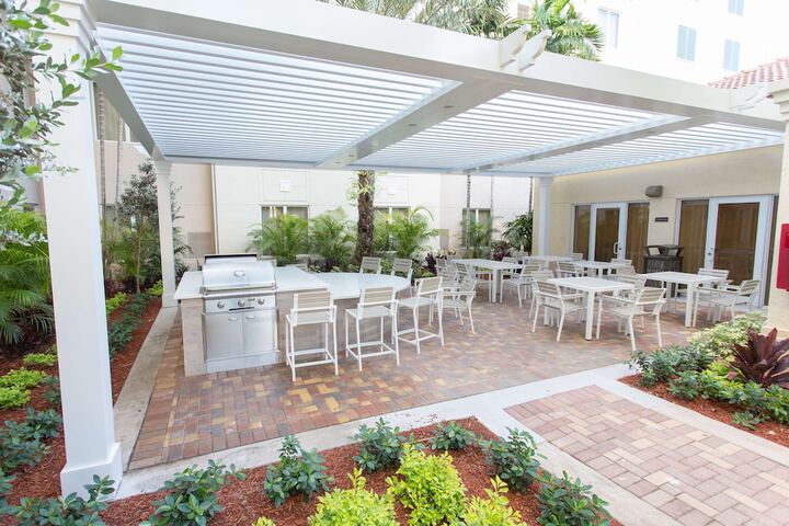 Terrace/Patio 50 of 53