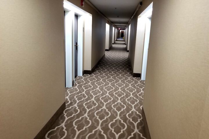 Ballroom/Hall 54 of 55