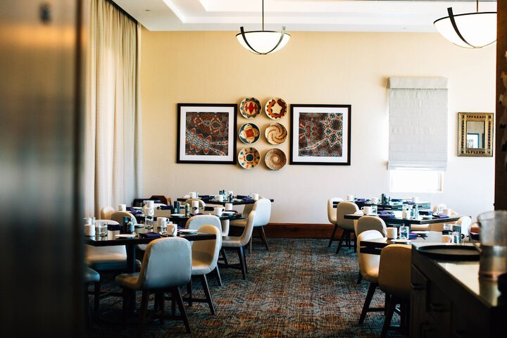 Dining 67 of 108