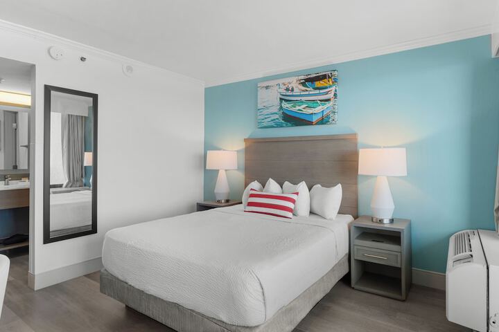 Room 215 of 273