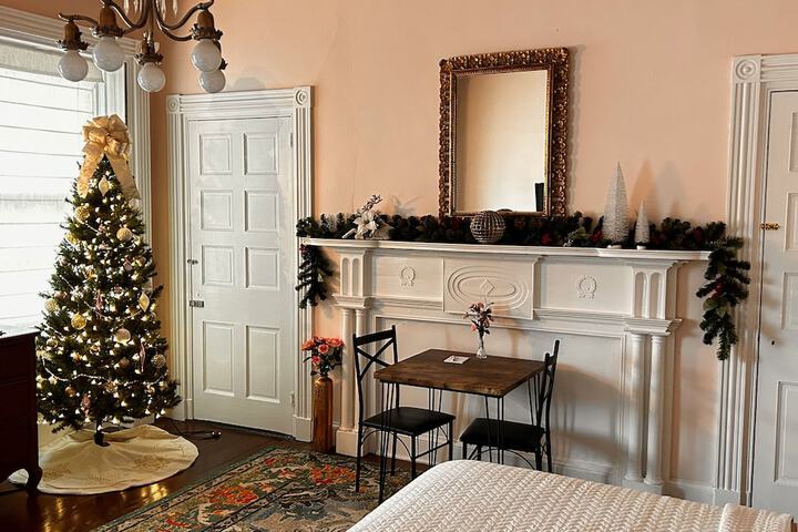 Room 48 of 55