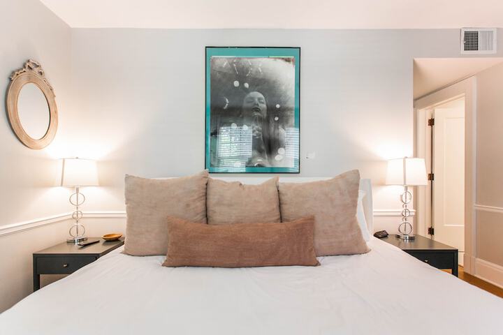 Room 29 of 127
