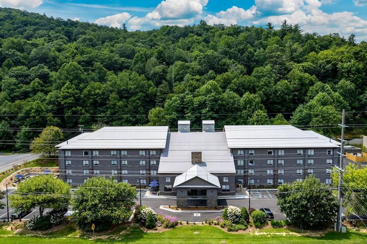 Graystone Lodge an Ascend Collection Hotel