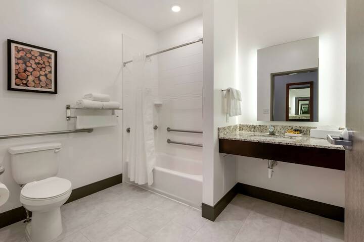 Room 40 of 55