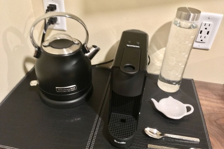 Breakfast/Coffee Service 30 of 36