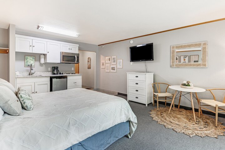 Room 309 of 399