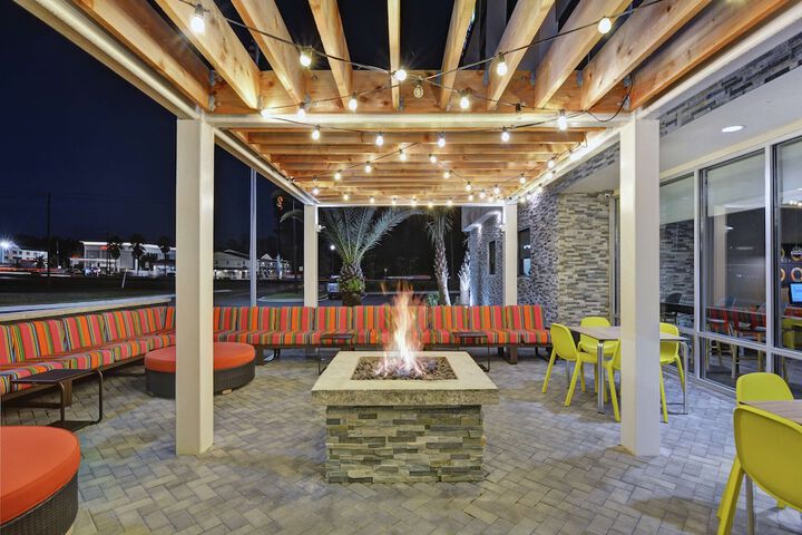 Terrace/Patio 46 of 49