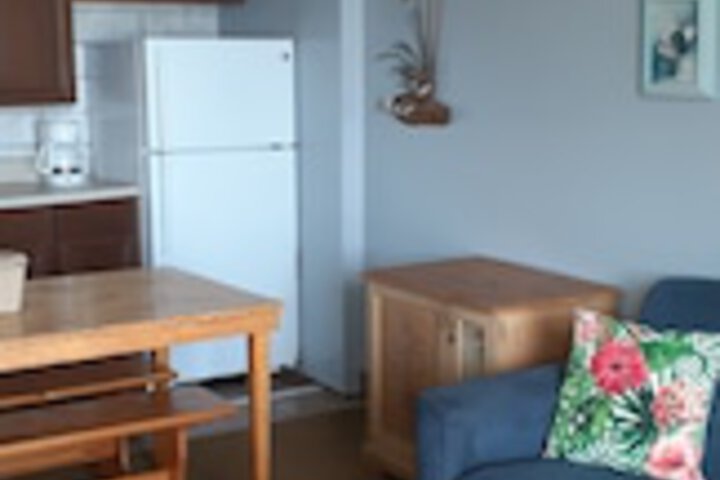 Room 8 of 15