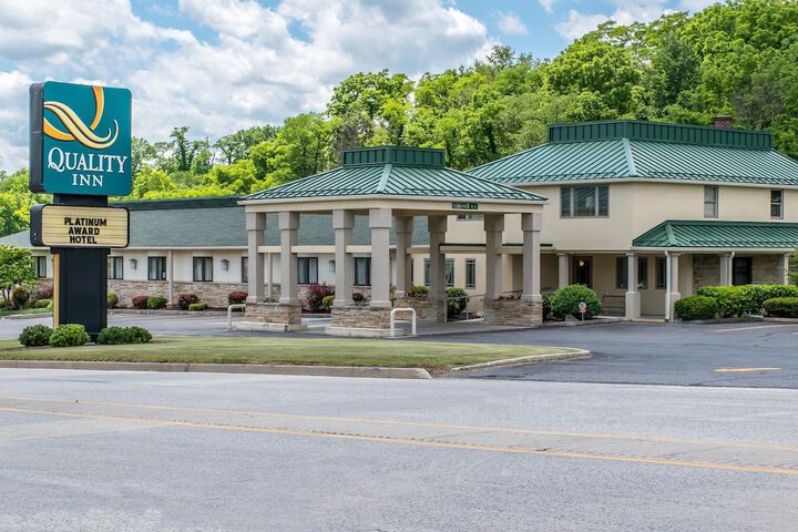Hotel 2 of 54