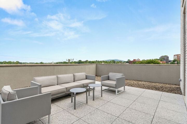 Terrace/Patio 147 of 164
