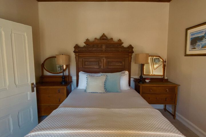 Room 117 of 181