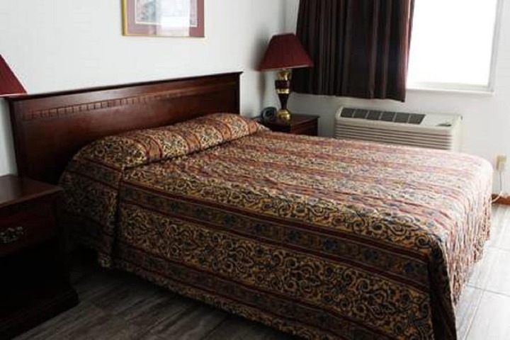 All Seasons Motel
