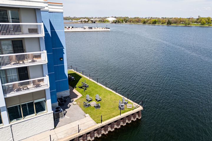 Holiday Inn Kingston Waterfront by IHG
