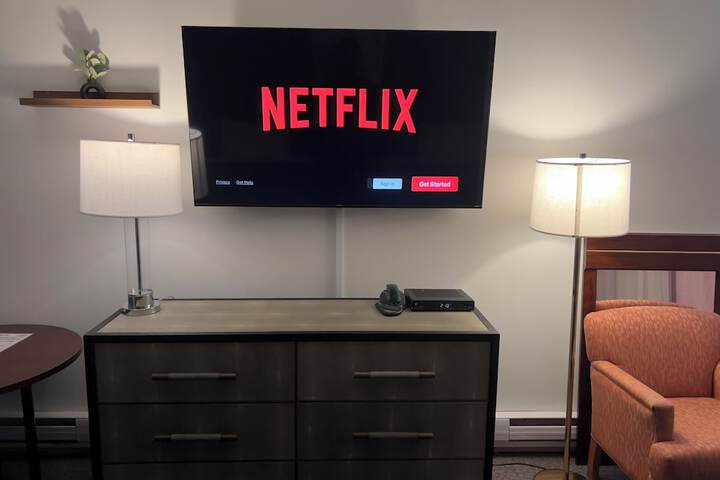 Room 27 of 59