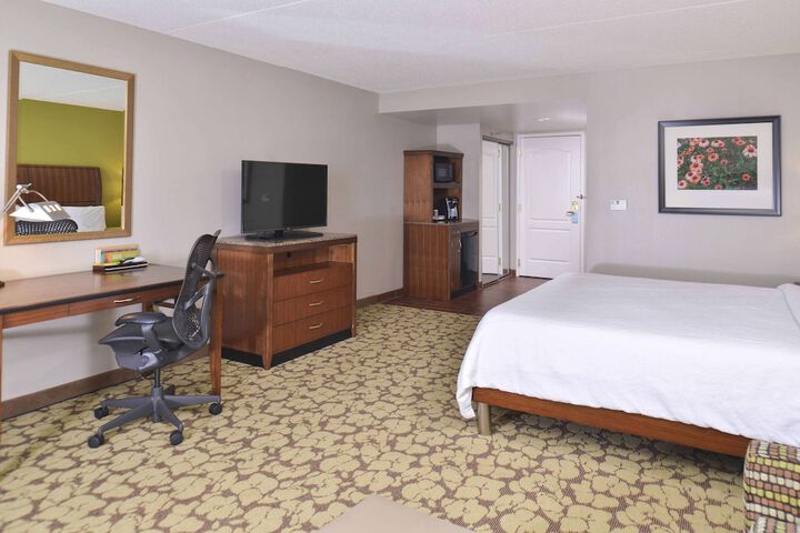 Room 16 of 62