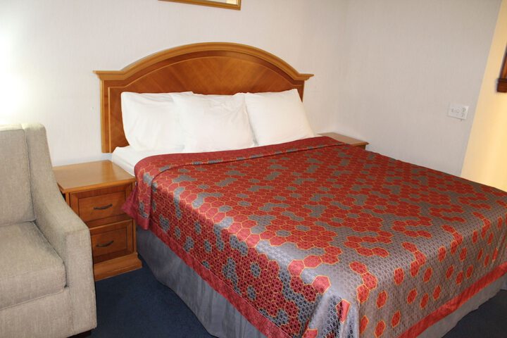 American Inn and Suites Ionia