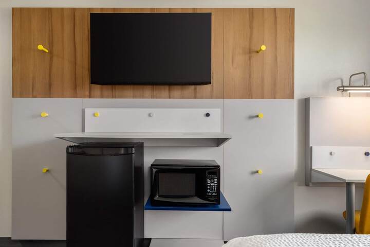 Microtel Inn & Suites by Wyndham Culpeper