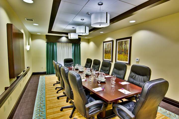Hampton Inn & Suites Moreno Valley
