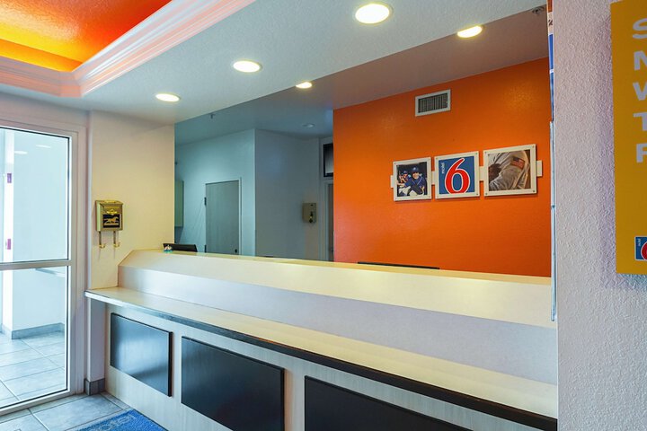 Hotel Interior 18 of 58