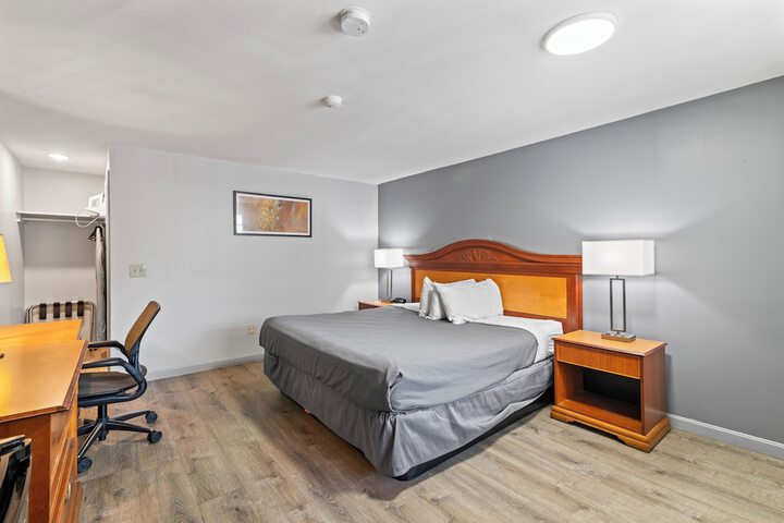 Room 19 of 34