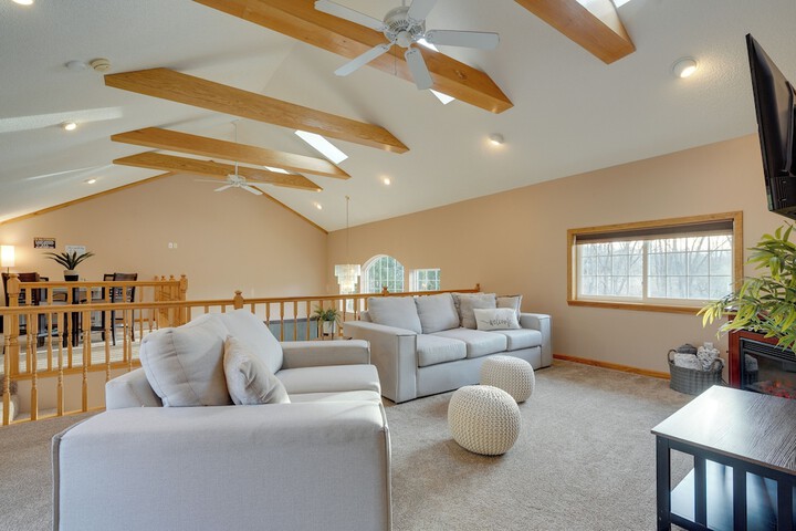 Sauna Spa & Stargazing: Coudersport Home!