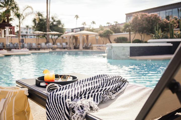 Crowne Plaza Phoenix - Chandler Golf Resort by IHG