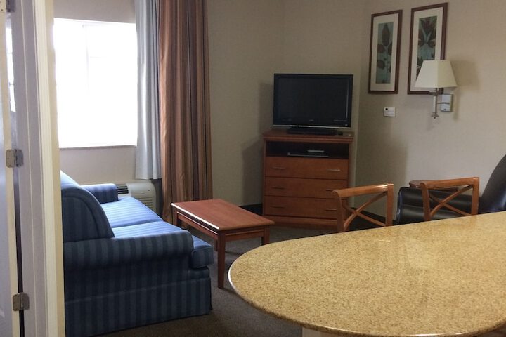 Room 23 of 50