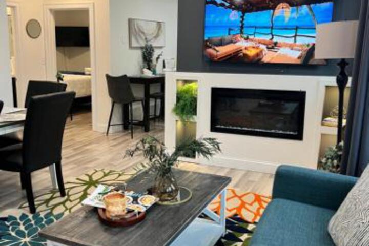 Private Luxury Framingham Condo Near Boston
