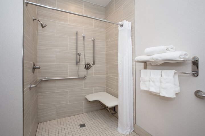 Holiday Inn Express & Suites Amarillo by IHG